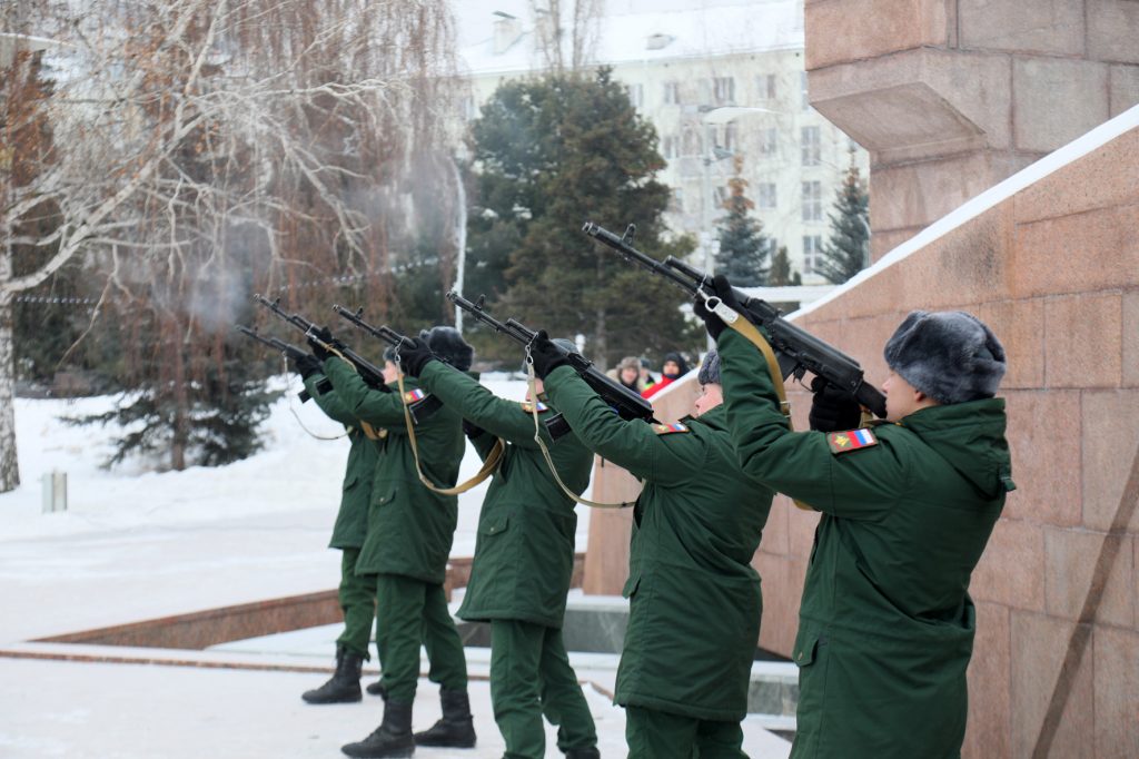 Будем помнить – будем жить: в Самаре почтили память героев Сталинградской битвы