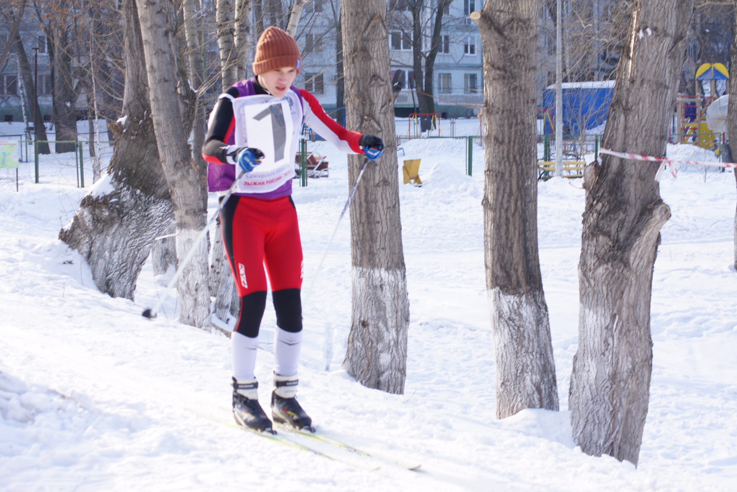 Президент Союза биатлонистов России передал самарцам спортинвентарь