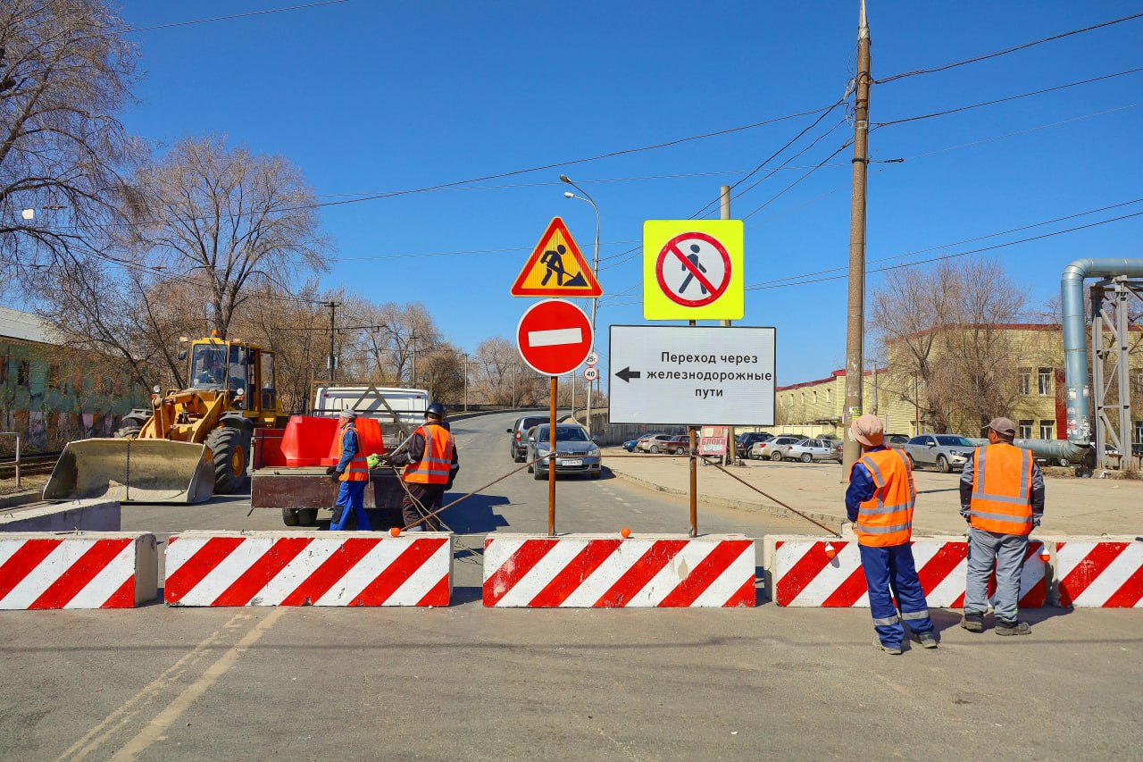В связи с перекрытием путепровода на улице Земеца скорректирована работа светофоров