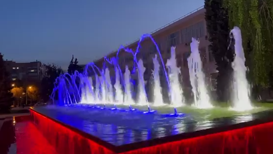 На площади Памяти в Самаре заработал фонтан