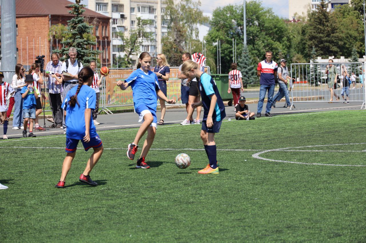 В Самаре прошел заключительный этап турнира "Лето с футбольным мячом"