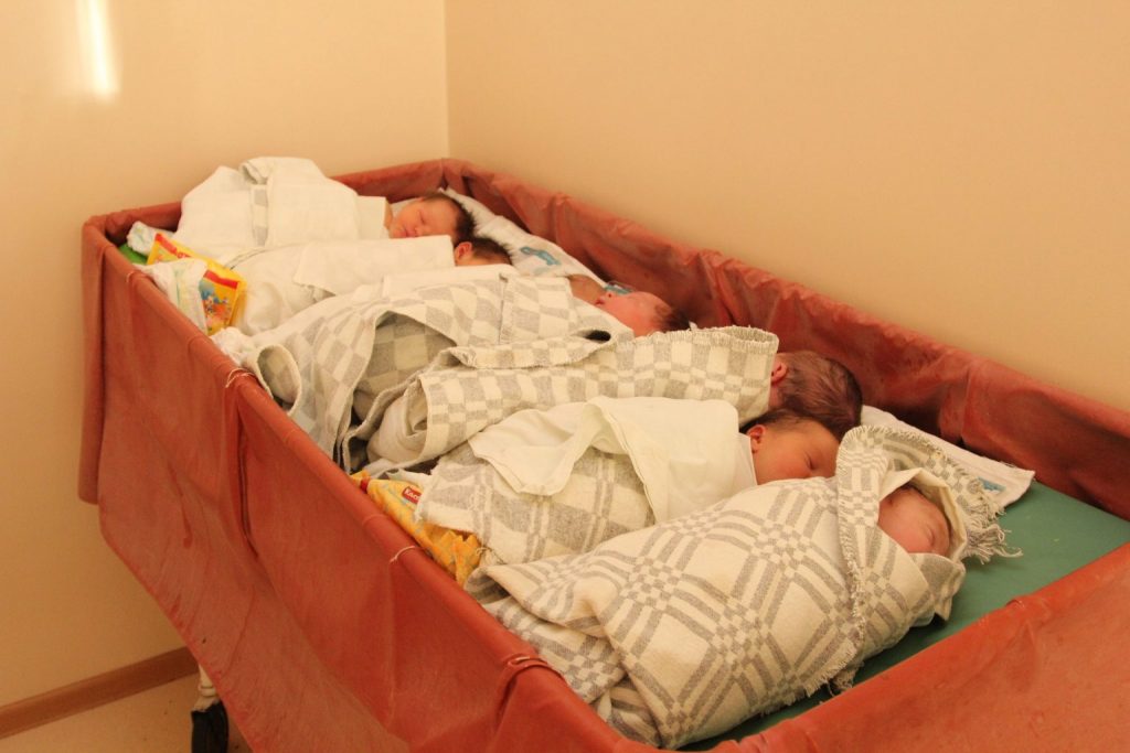 В 2023 году в самарской больнице Середавина родилось 115 двоен и четыре тройни