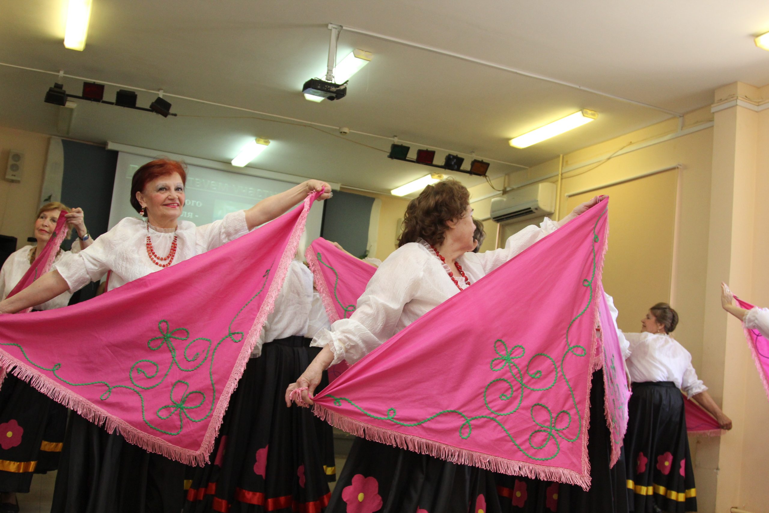 Самарским ветеранам предлагают стать участниками танцевального фестиваля среди ветеранов
