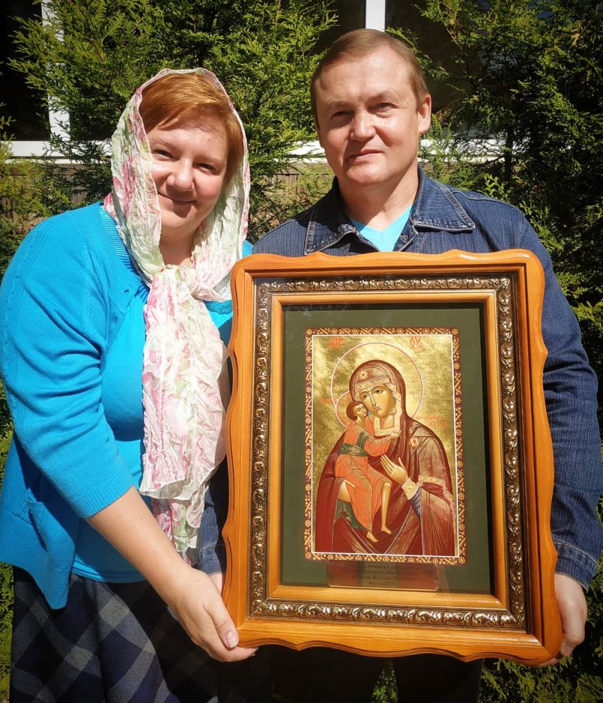 Руководитель Русской иконописной школы Елена Стажук: «Мы прикасаемся руками к вечности»