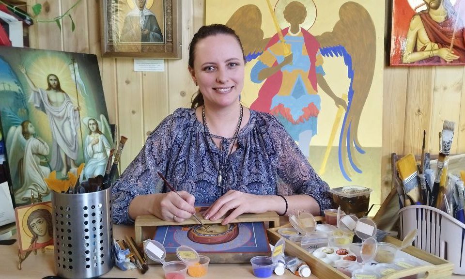 Руководитель Русской иконописной школы Елена Стажук: «Мы прикасаемся руками к вечности»