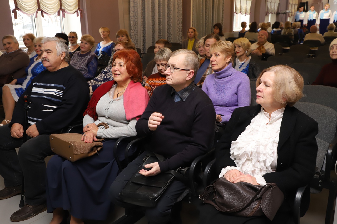 Дворец ветеранов впервые проводит литературно-художественный фестиваль "Самарские родники-2023"