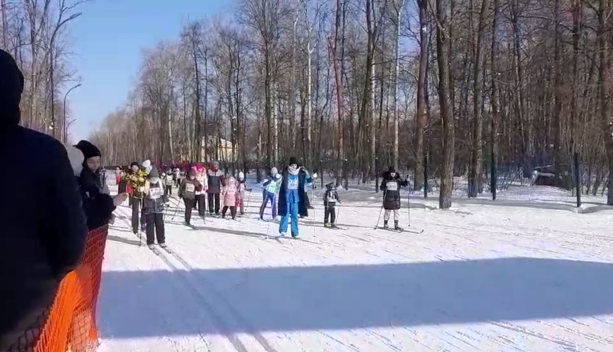 В Самаре прошла массовая гонка «Лыжня России»