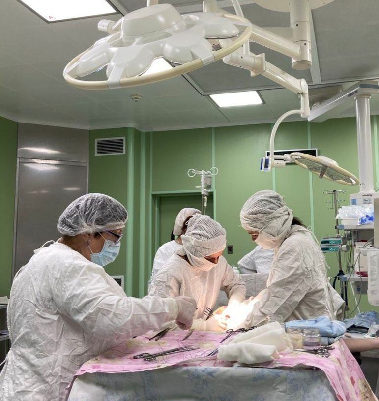 Самарские врачи приняли роды у пациентки после сложной операции