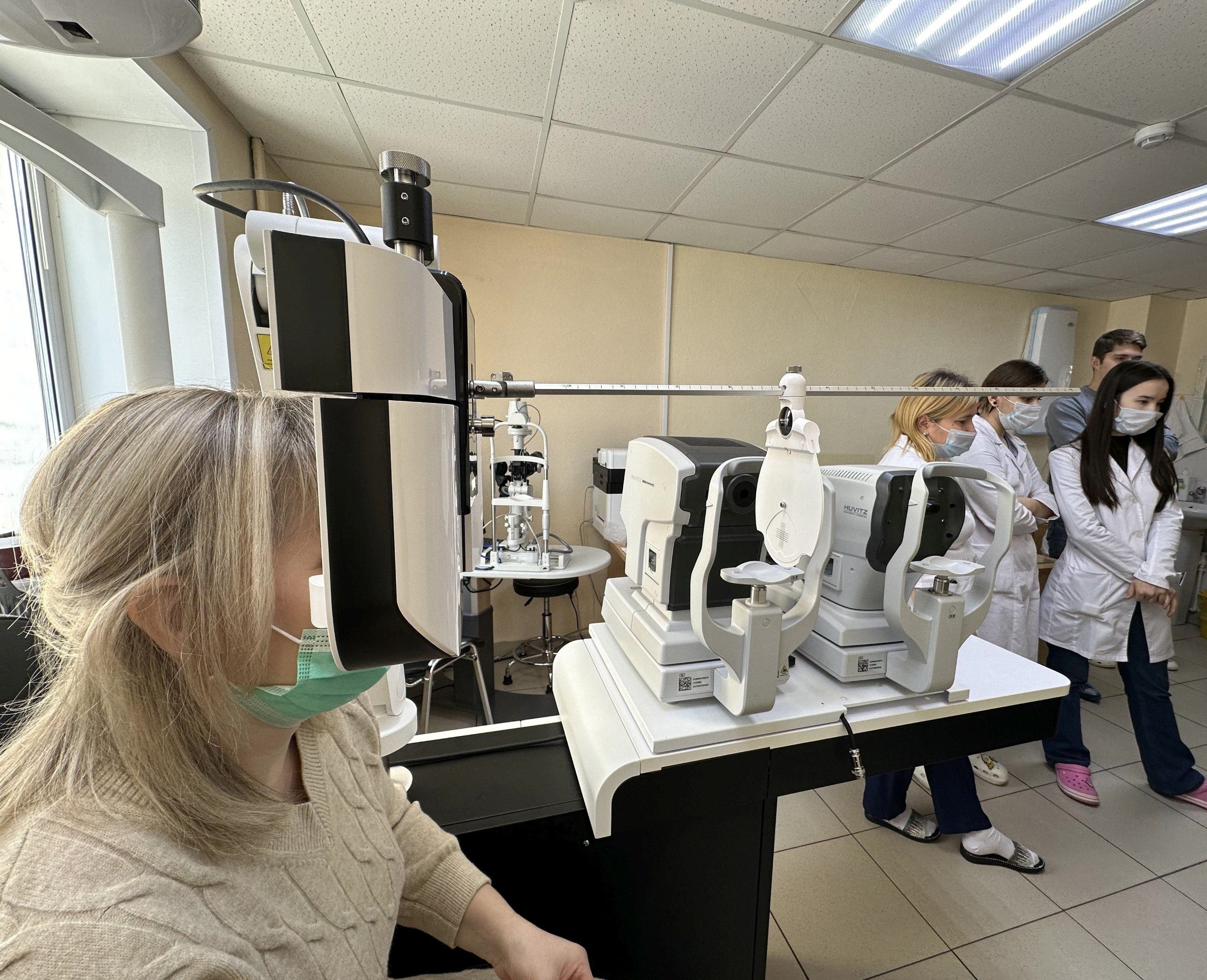 В 2023 году врачи областной больницы Ерошевского помогли почти 170 тысячам самарцев