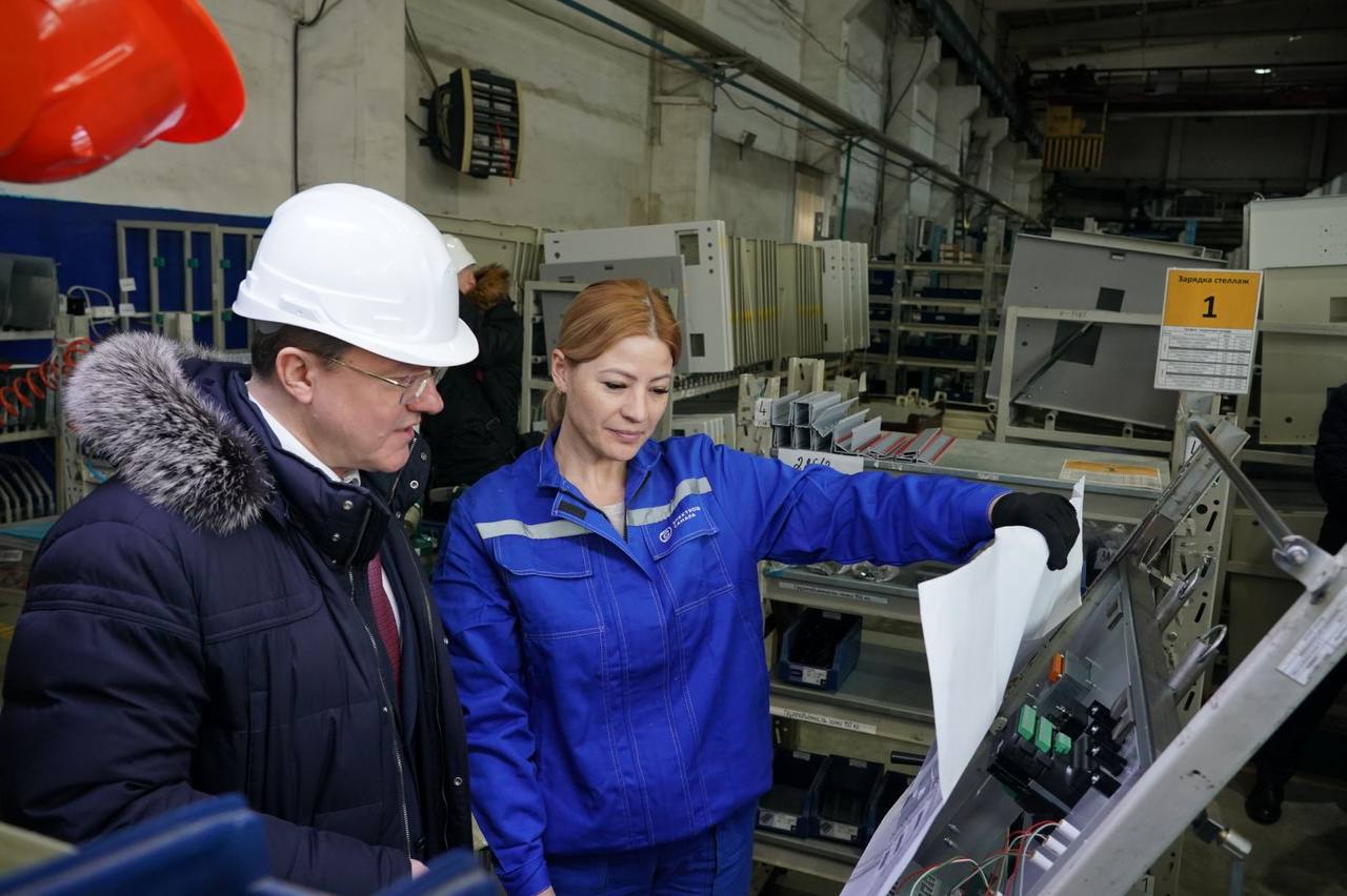 Министр энергетики РФ признался, что всегда хотел побывать на самарском "Электрощите"