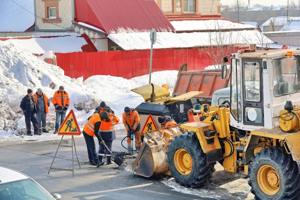 В Самаре стартовал аварийно-ямочный ремонт дорог