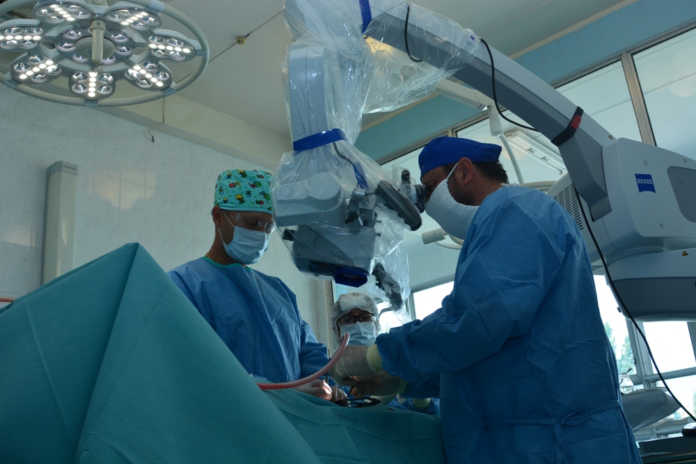 Тольяттинские нейрохирурги удалили из мозга пациента гигантскую глиобластому