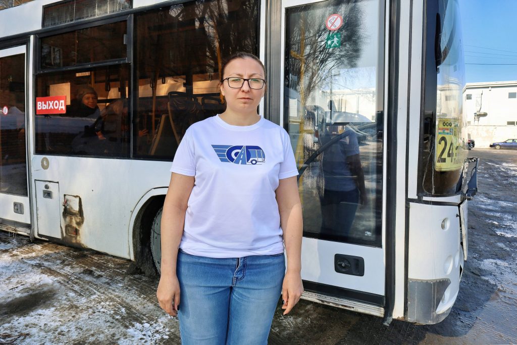 Водитель автобуса Вероника Абаленская: «Это вдохновляет меня и заставляет просыпаться в четыре утра»