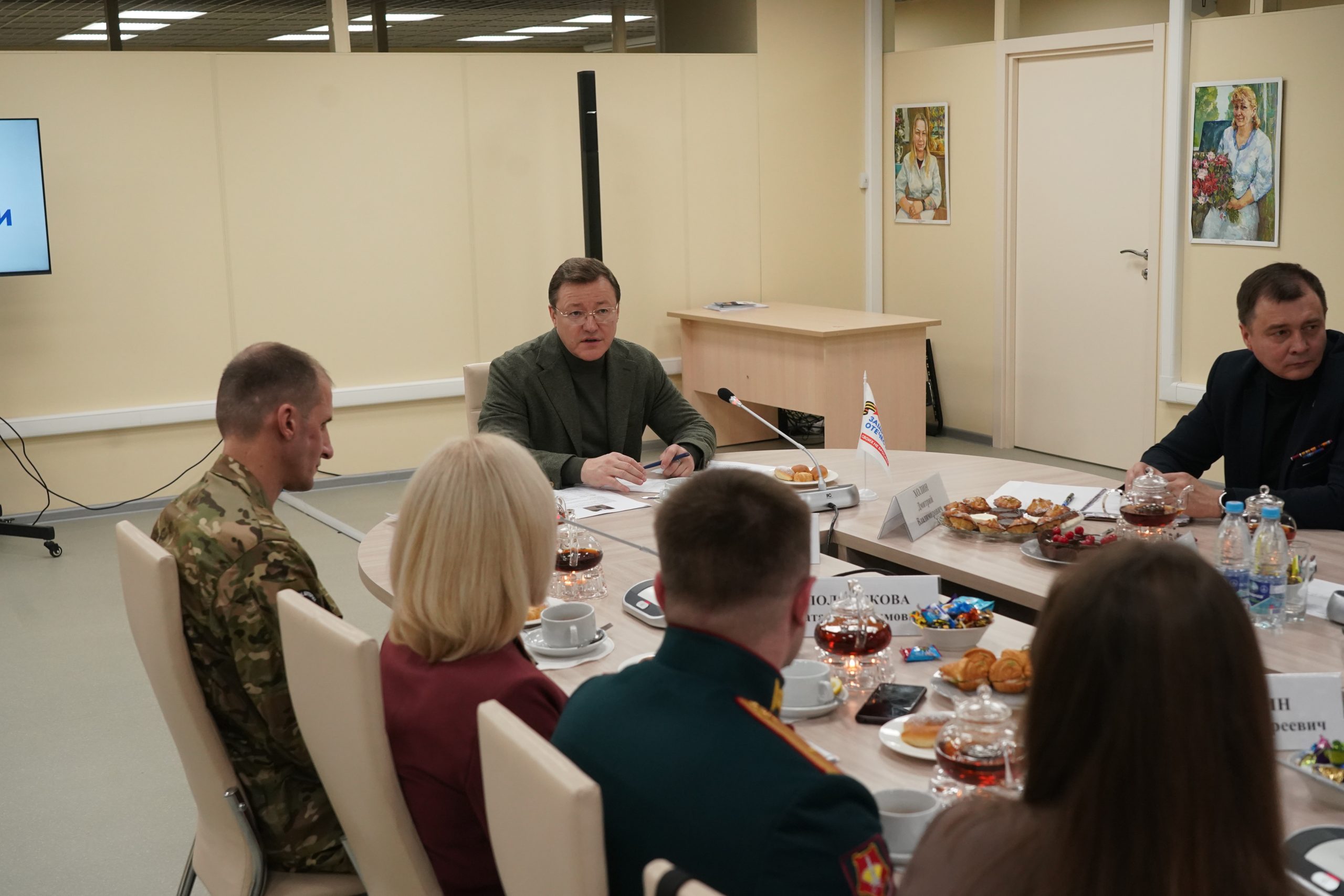 Дмитрий Азаров встретился с ветеранами СВО и членами семей военнослужащих