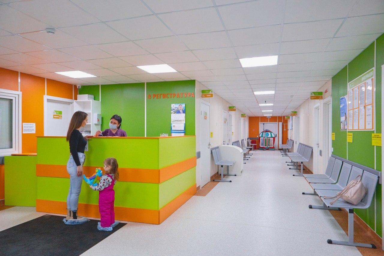 В новом консультативном центре больницы им. Ивановой обследовали около десяти тысяч детей