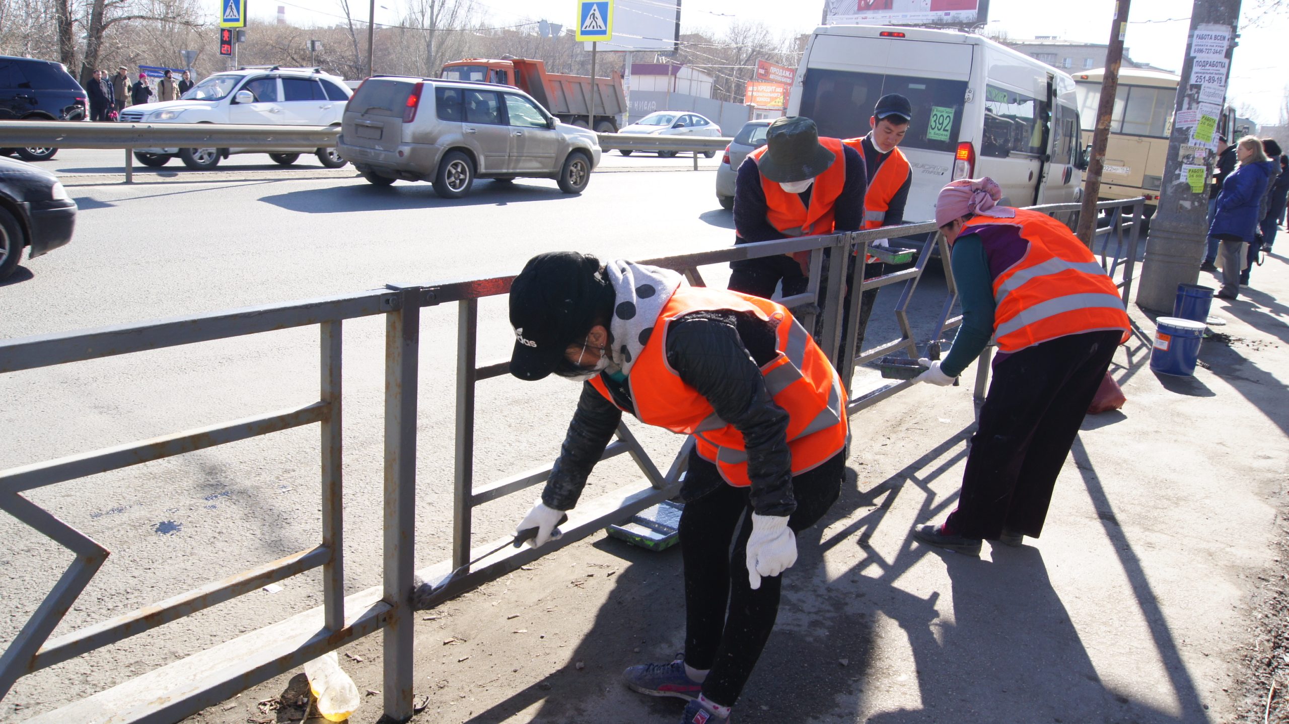 В Самаре определили ответственного за содержание пешеходных ограждений