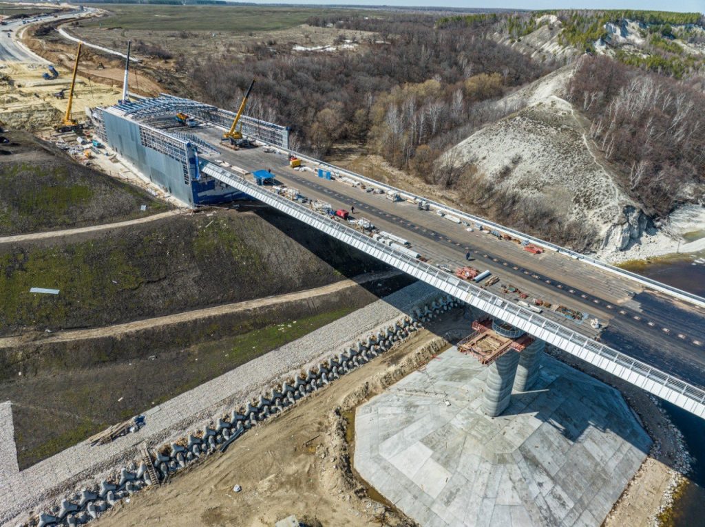 Мост через Волгу в Самарской области готов на 94 %