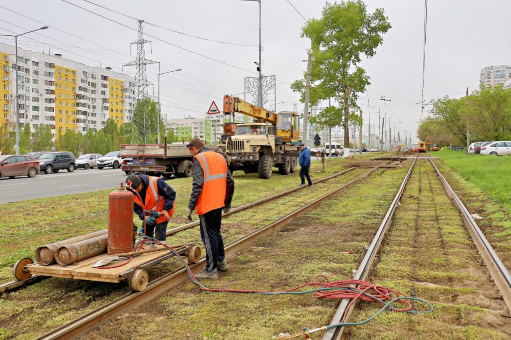 На улице Ново-Садовой от Барбошиной поляны до Аминева полностью демонтировали трамвайные пути