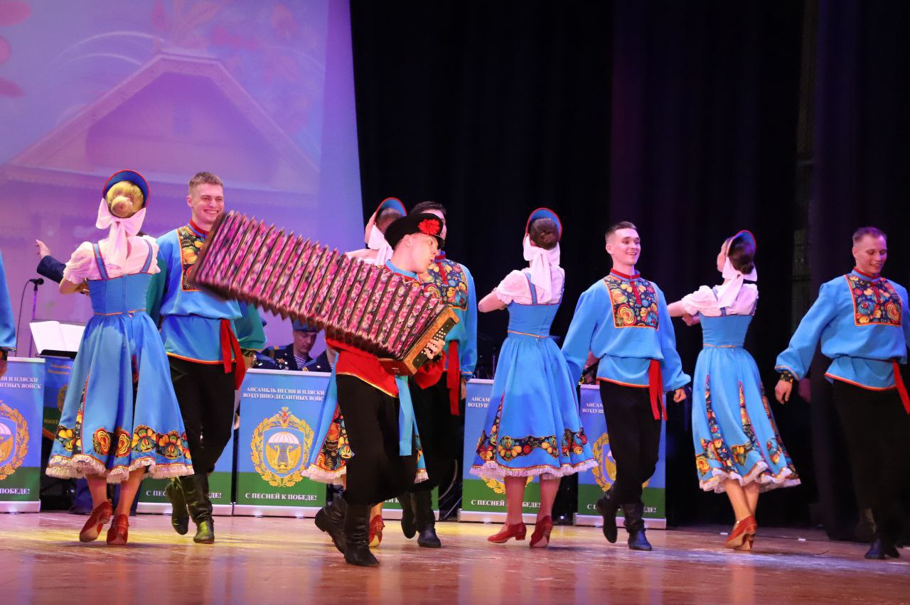 В Самаре проходит музыкальный фестиваль Вооруженных сил РФ