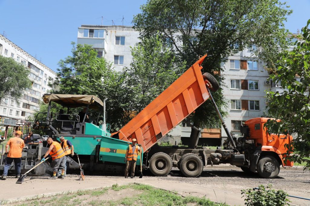 В Самаре ремонтируют улицу Липяговскую