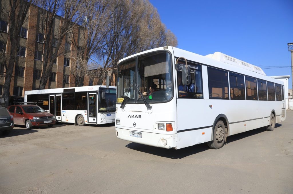 В Самаре у пяти автобусов появилась новая остановка на Мориса Тореза
