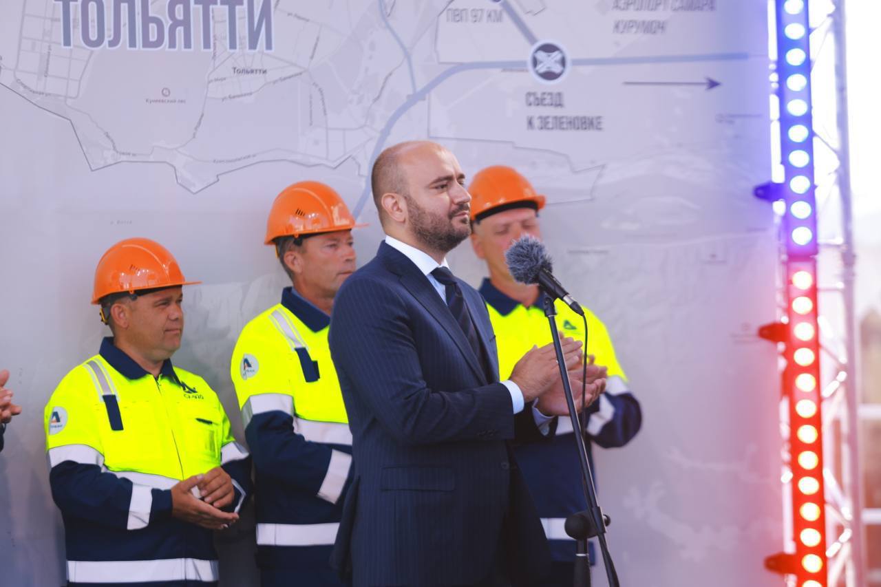 Президент России и глава Самарской области открыли движение по Волжскому мосту