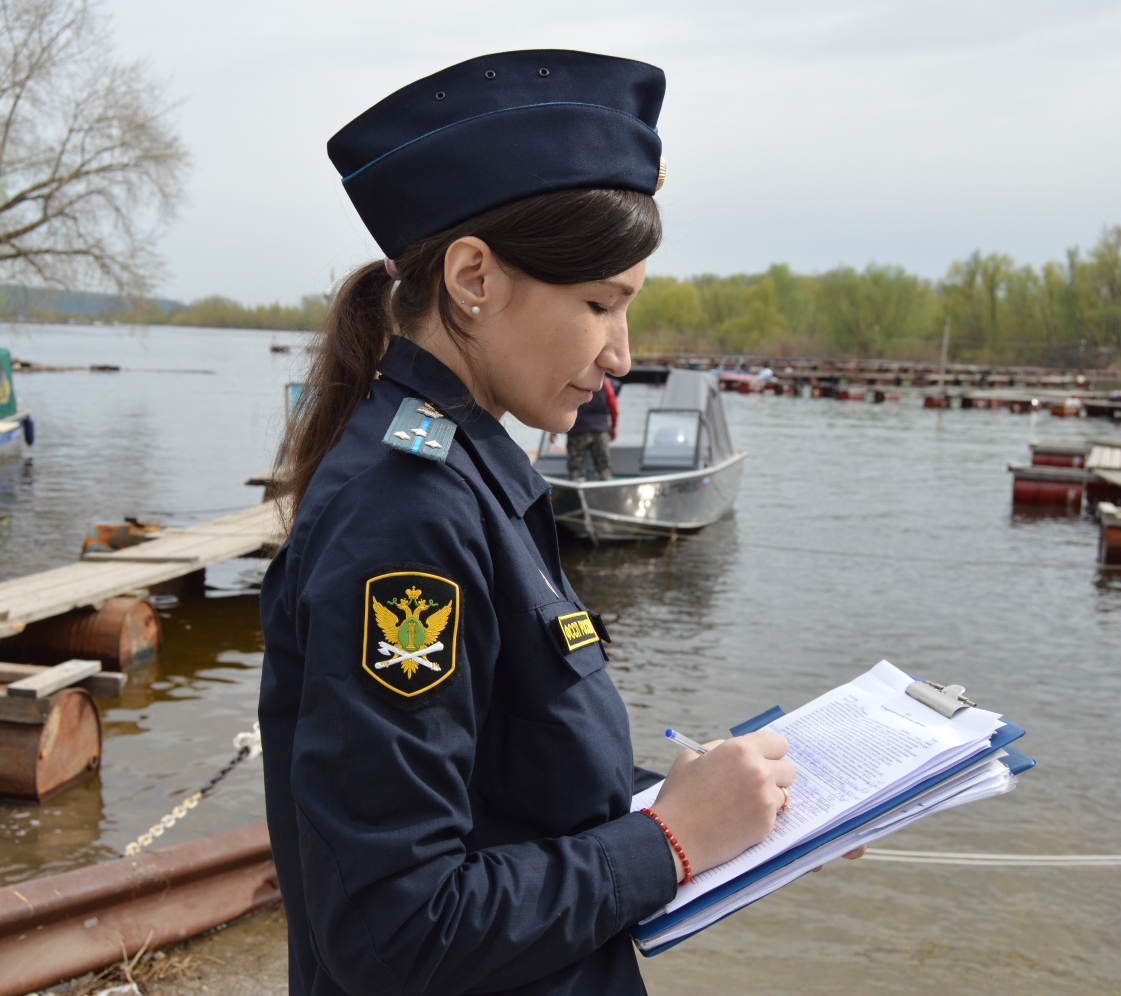 В Красноглинском районе Самары убрали незаконную лодочную станцию