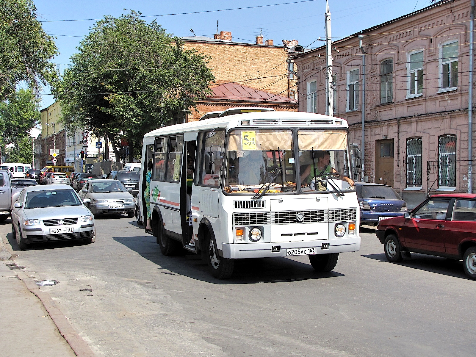 В Самаре определят перевозчика для автобусного маршрута № 253
