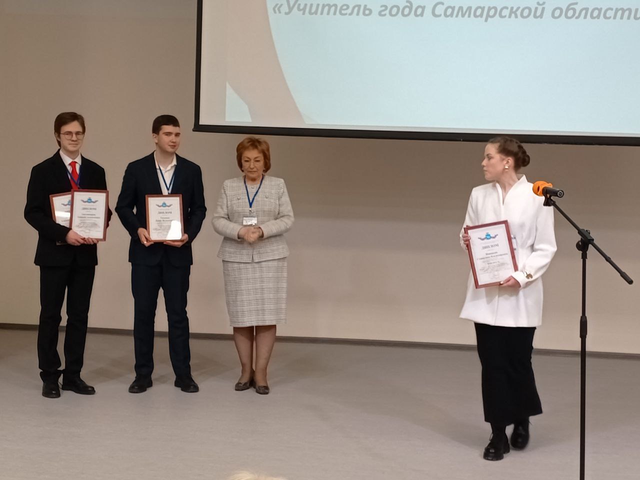 Учителем года Самарской области стала биолог лицея «Престиж» Станислава Яницкая