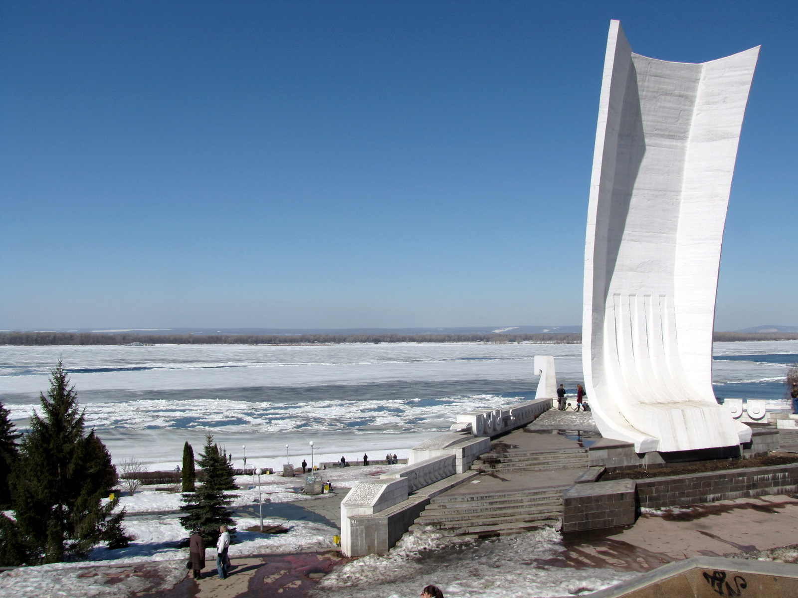 Лестницу на Чкаловском спуске в Самаре планируют достроить к лету 2026 года