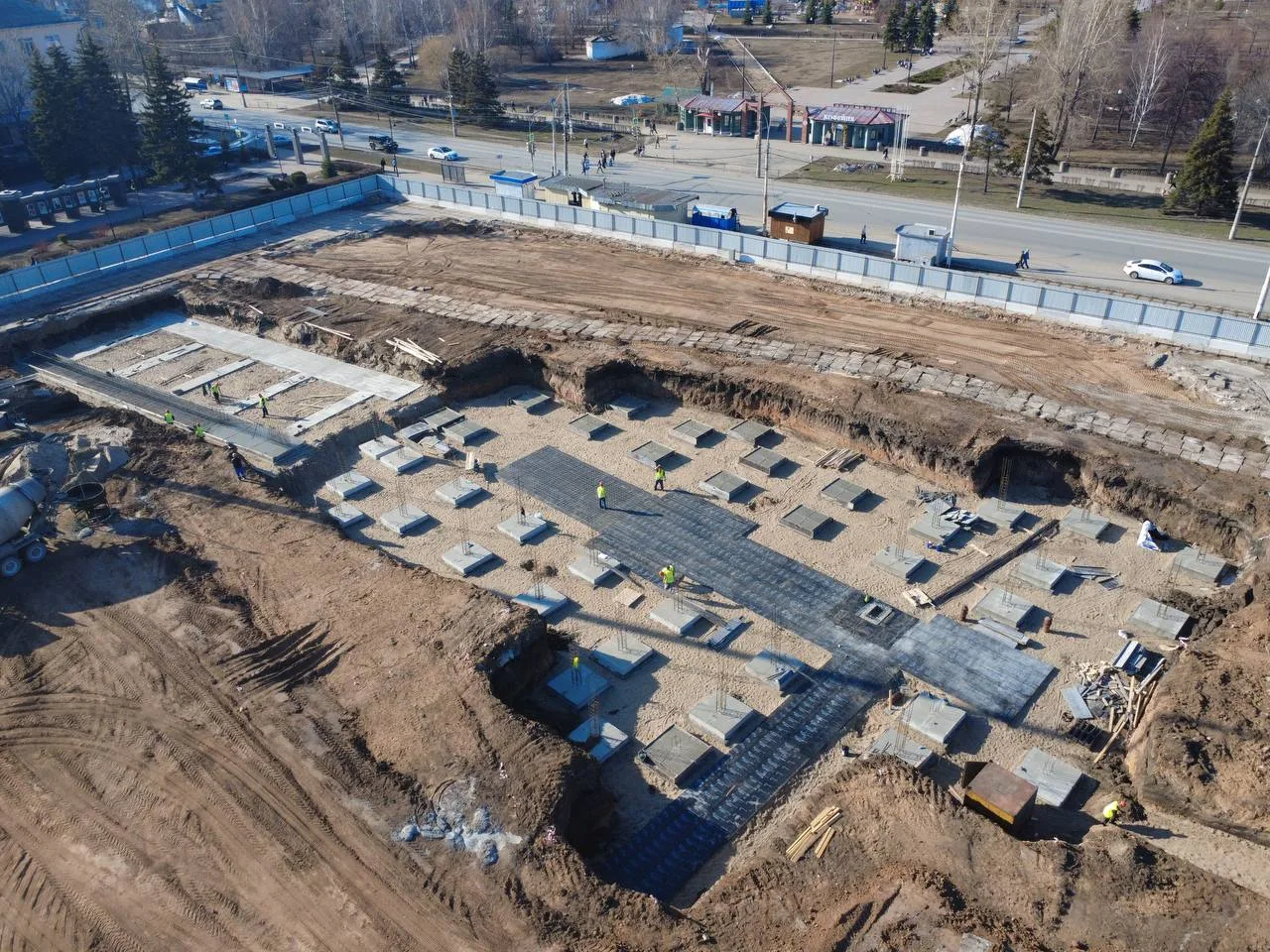 Светомузыкальный фонтан с 20-метровыми струями установят на площади в Тольятти Светомузыкальный фонтан с 20-метровыми струями установят на площади в Тольятти