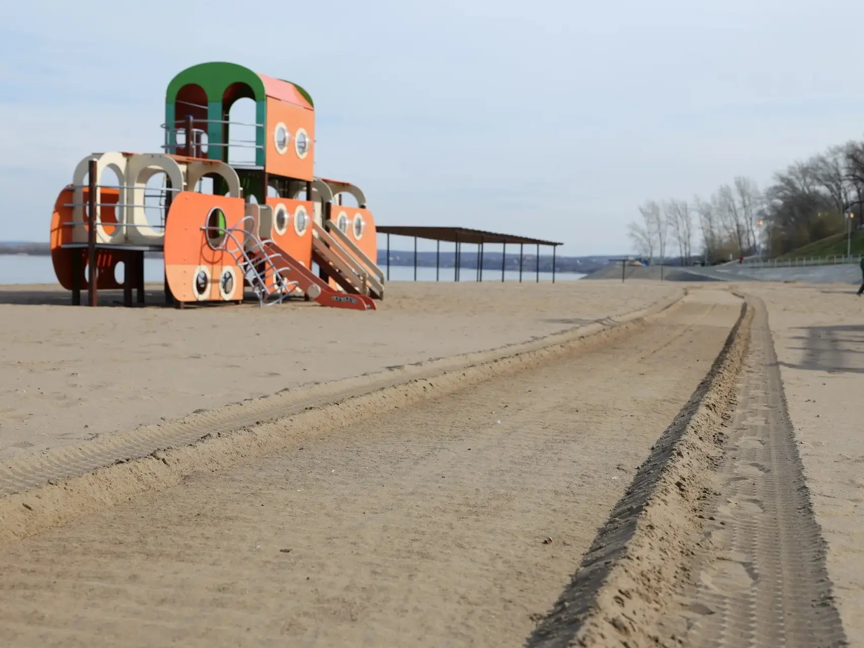 Дополнительные спуски для маломобильных граждан появятся на пляжах Самары